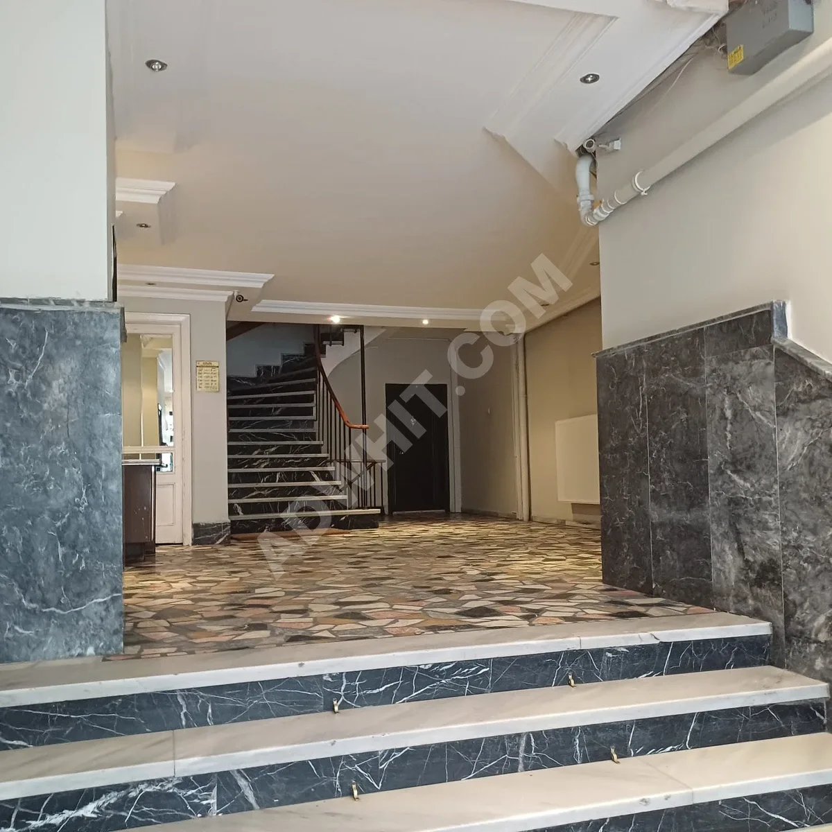 APPARTEMENT 1+1 À VENDRE À CİHANGİR - 60 M² NET AVEC CUISINE FERMÉE image 20