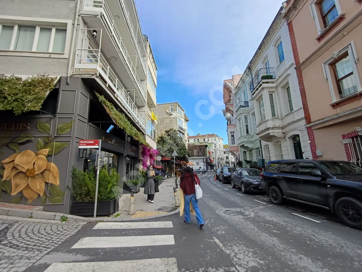 Appartement à vendre 2,5+1 dans le quartier Arnavutköy de Bebek, Beşiktaş image 15