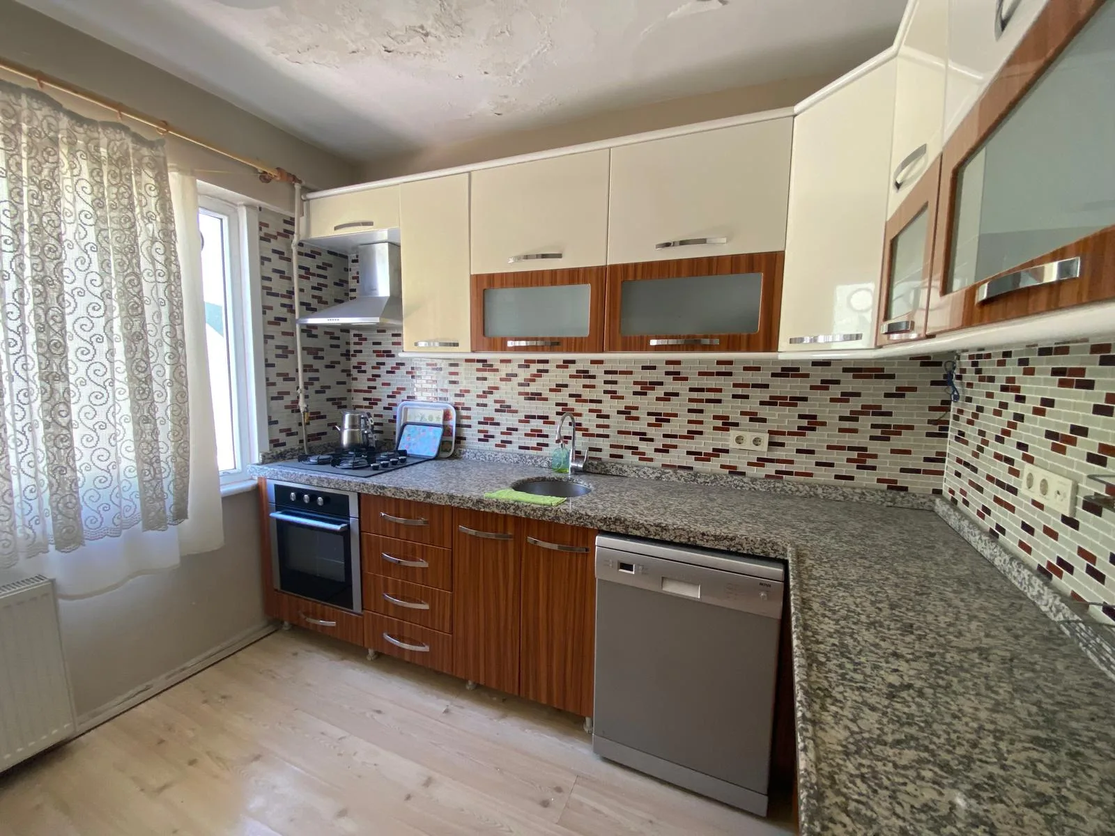 GAZİOSMANPAŞA KARLITEPE MH EŞYALI 2+1 GENİŞ KİRALIK DAİRE görsel 11