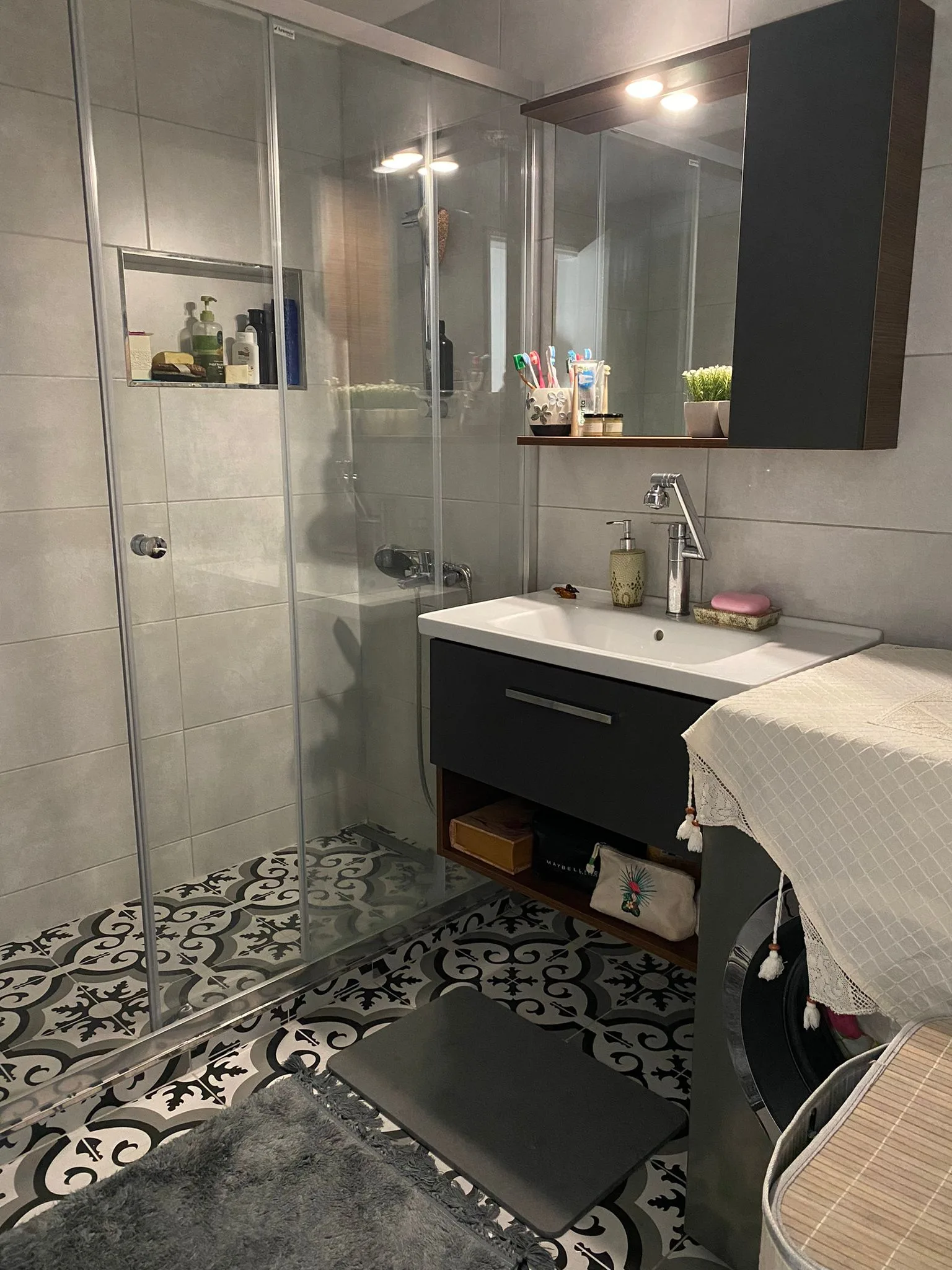 Appartement Duplex 3+2 à Vendre dans le Quartier Yakacık Çarşı à Kartal image 35
