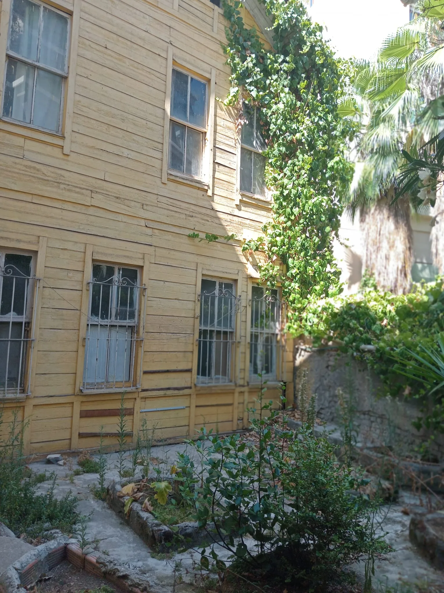 MAISON INDIVIDUELLE À VENDRE À KIZILTOPRAK, KADIKÖY, ISTANBUL image 15