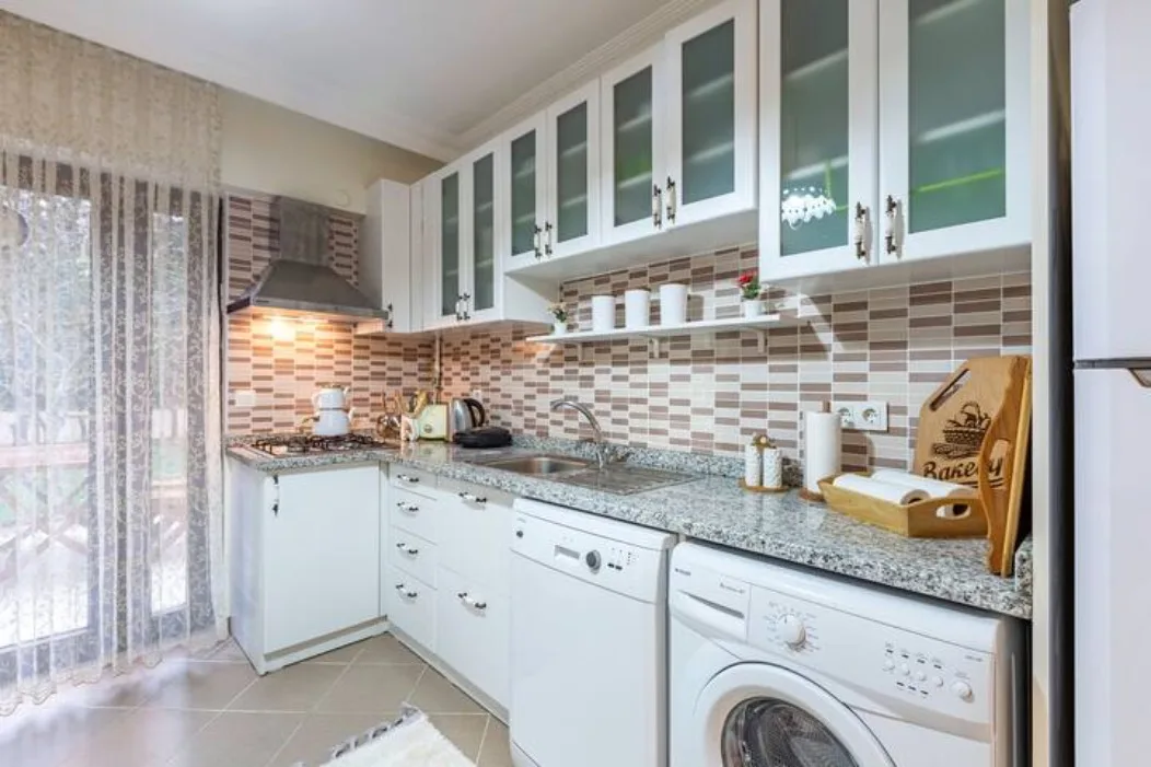 Villa indépendante 6+1 avec piscine à louer dans le quartier Çavuş de Şile image 38